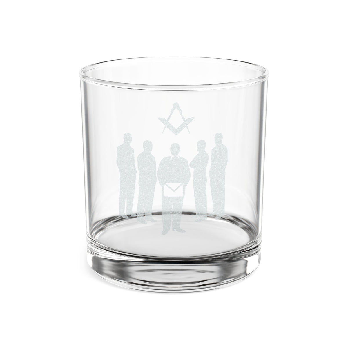 Whiskyglas der Freimaurerloge – Standende Figuren der Bruderschaft mit Winkelmaß und Zirkel