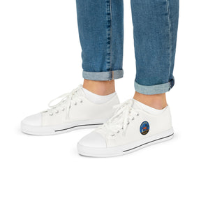 Queen of the South Sneaker - Low Top Sneaker Black & White - Bricks Masons