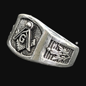 Masonic Ring with Shovel and Plumb Bob in Silver, Masonry Art. 92 - Bricks Masons