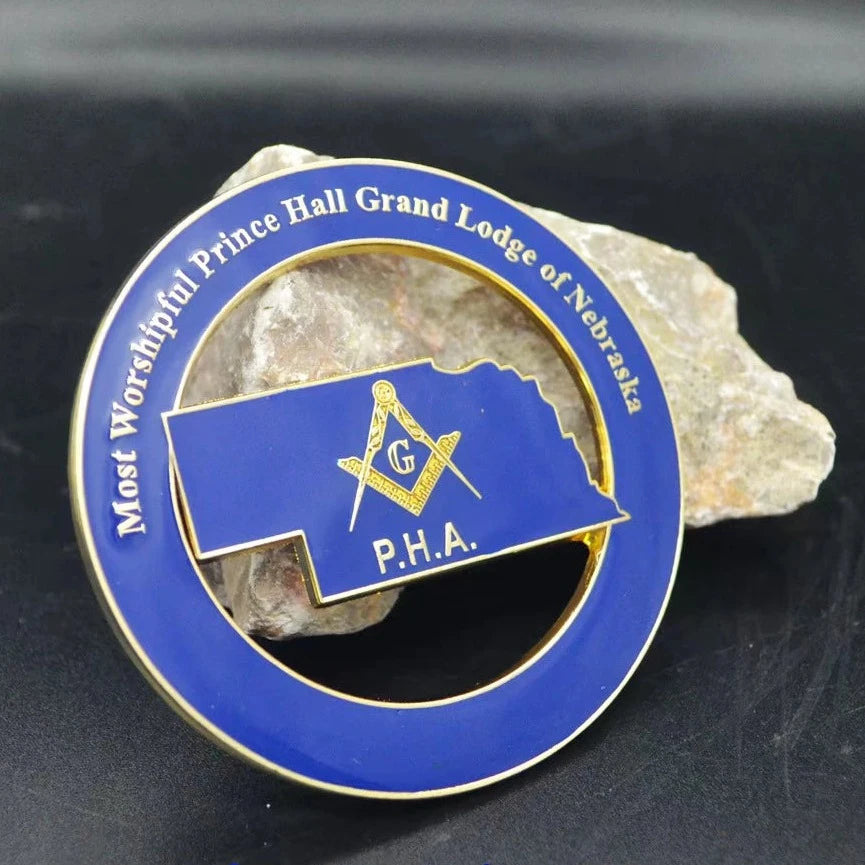 Master Mason Blue Lodge Car Emblem - Most Worshipful PHA Grand Lodge Of Nebraska Blue And Gold Plated Medallion - Bricks Masons