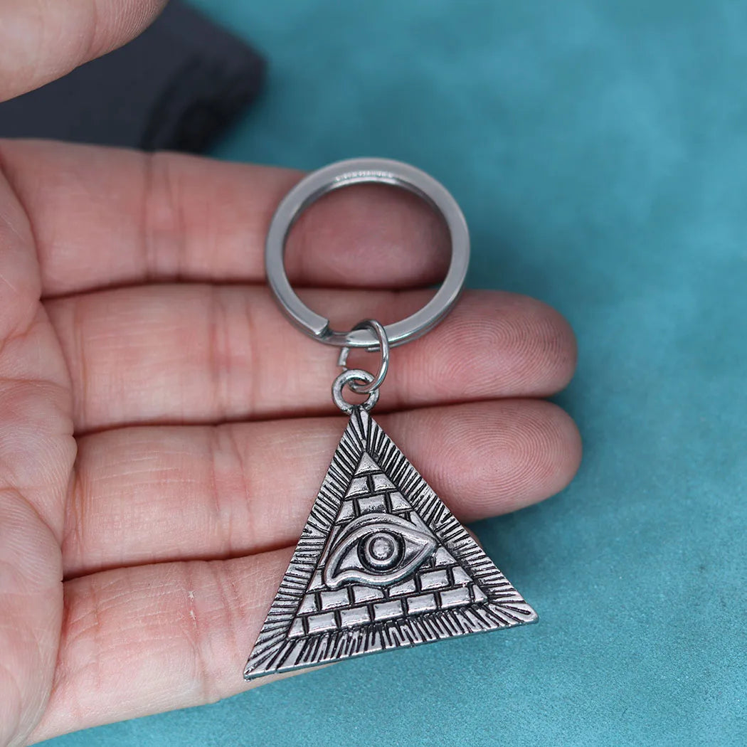 Eye Of Providence Keychain - Zinc Alloy Pyramid All-Seeing Eye - Bricks Masons