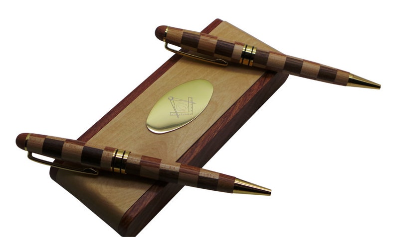 Master Mason Blue Lodge Pen - Wood Double Pen Set Desk - Bricks Masons