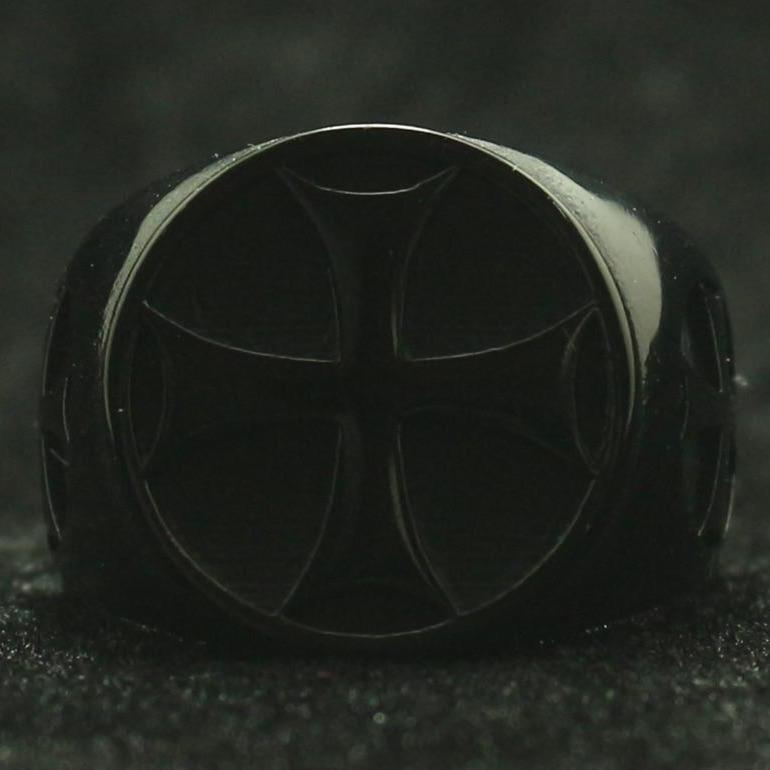 Knights Templar Ring - Black Cross - Bricks Masons