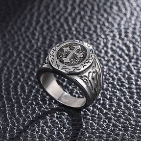 Knights Templar Ring - Vintage Motif - Bricks Masons