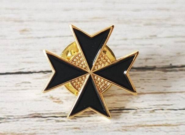 Order Of Malta Lapel Pin - Red Cross - Bricks Masons